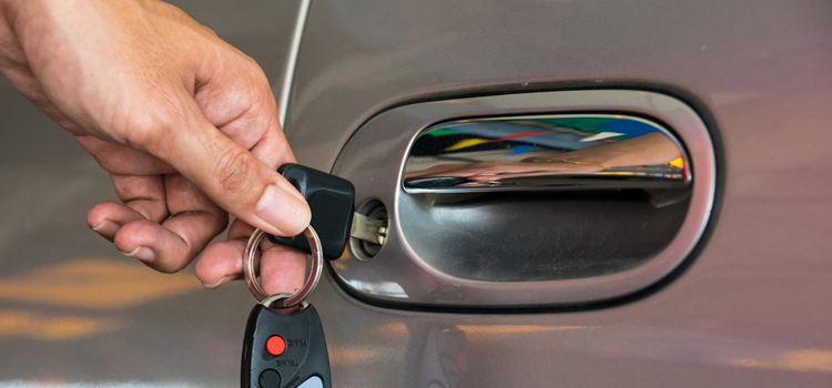 Car door lock repair in Gold River